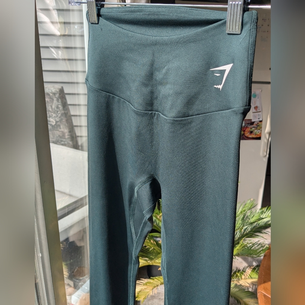 Gymshark Dark Green Leggings Size Small